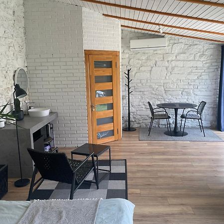 Villa Tatsopus Kam'janec'-Podil's'kyj Esterno foto