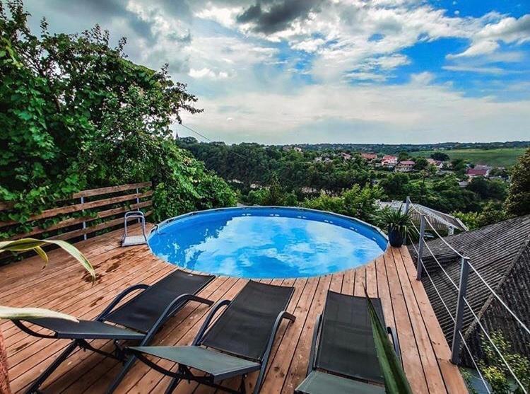 Villa Tatsopus Kam'janec'-Podil's'kyj Esterno foto